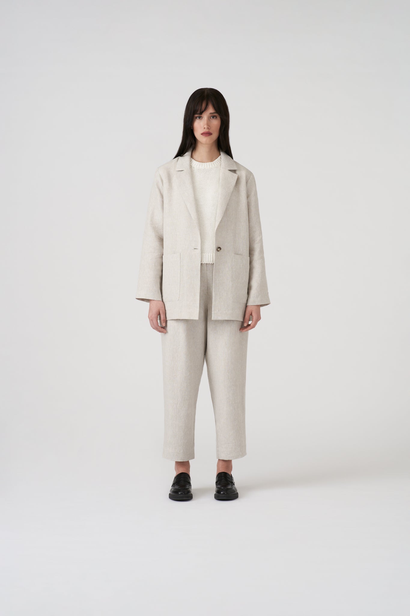 PLEATED LINEN TROUSERS