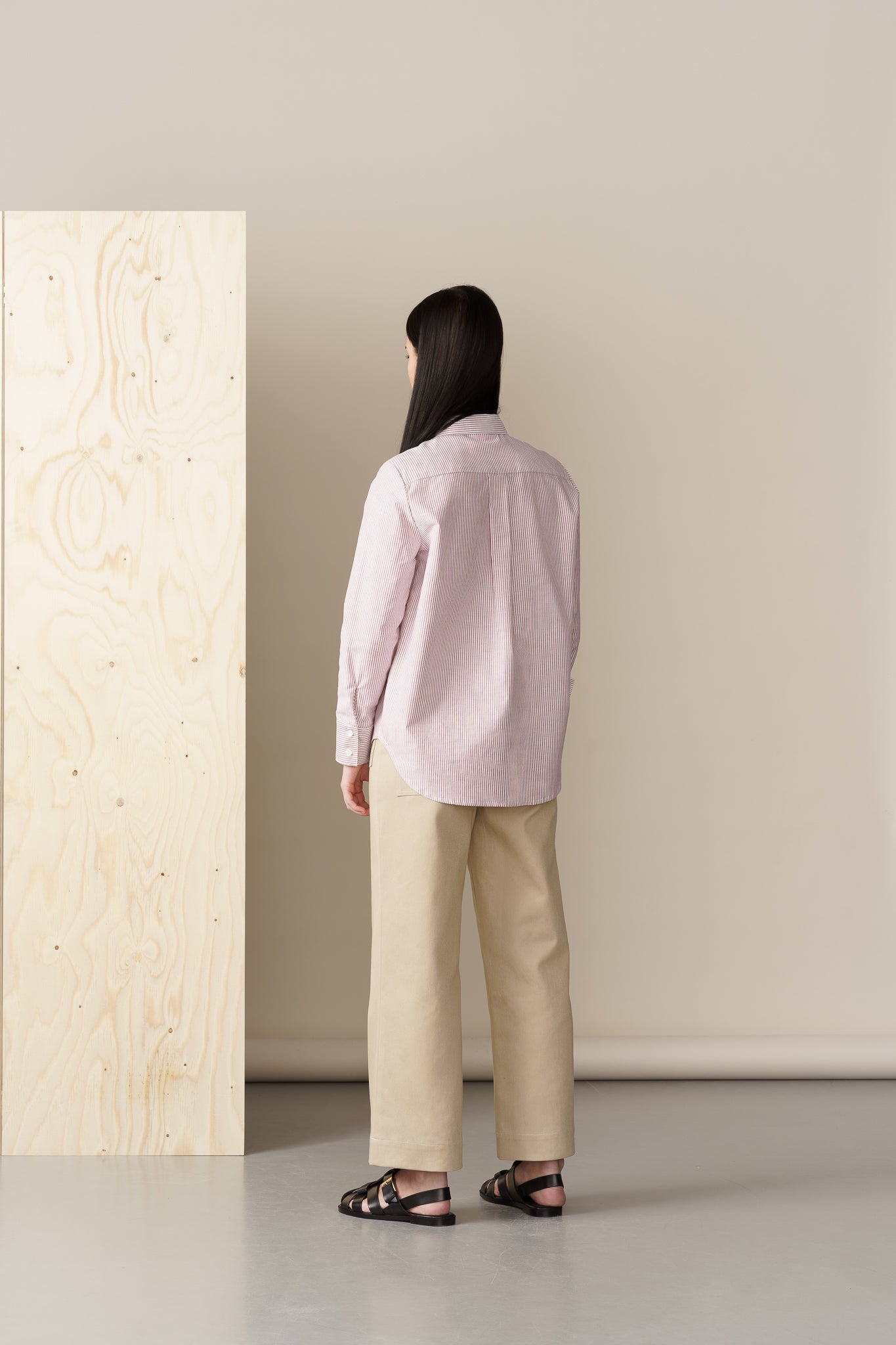 Straight leg beige jeans