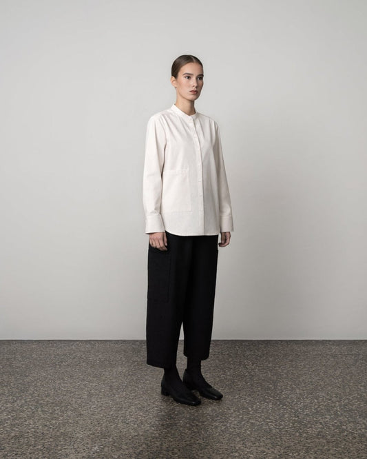 COLLARLESS SHIRT