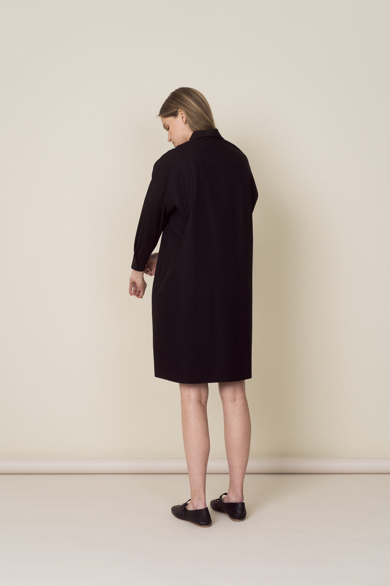 RELAXED SHIRT DRESS