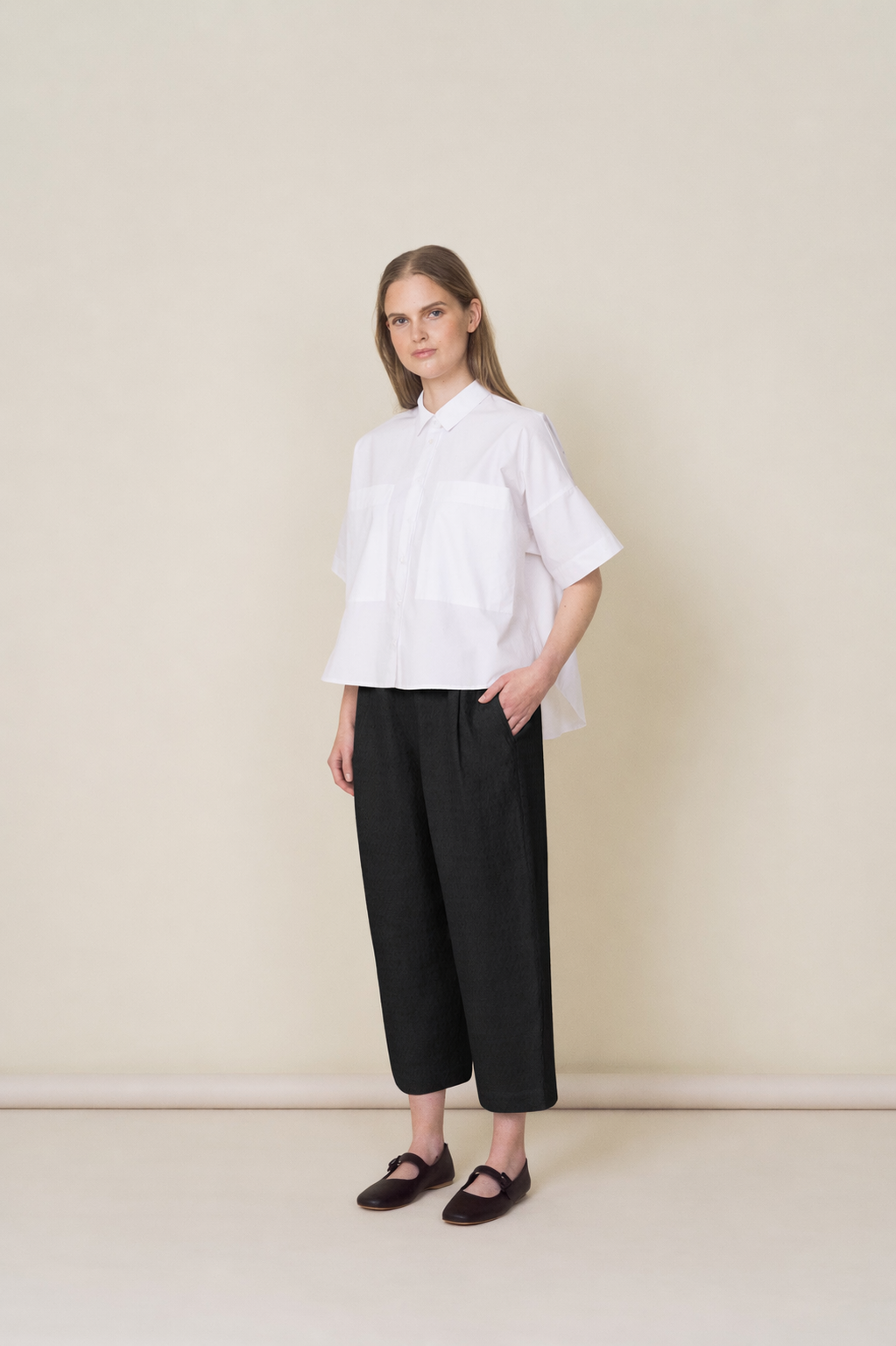 PLEATED PULL ON TROUSERS