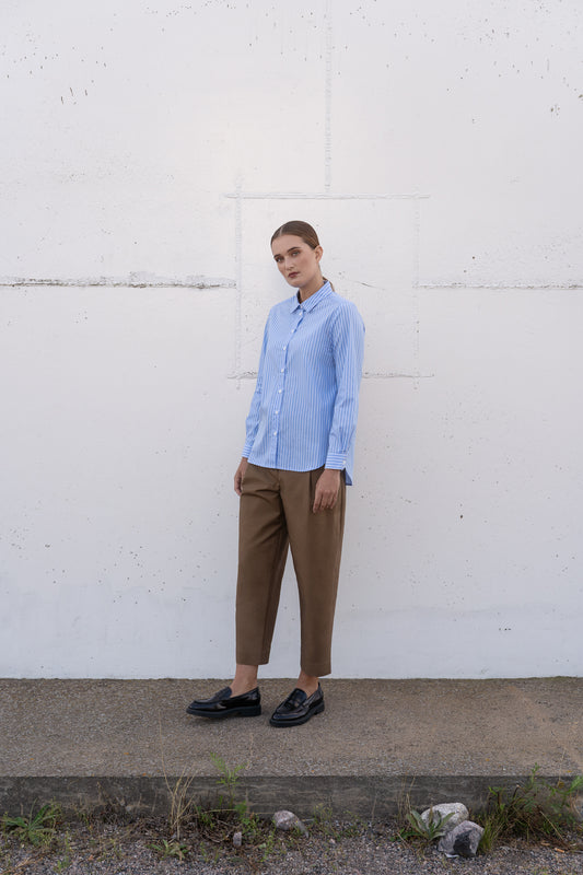 PLEATED TROUSERS