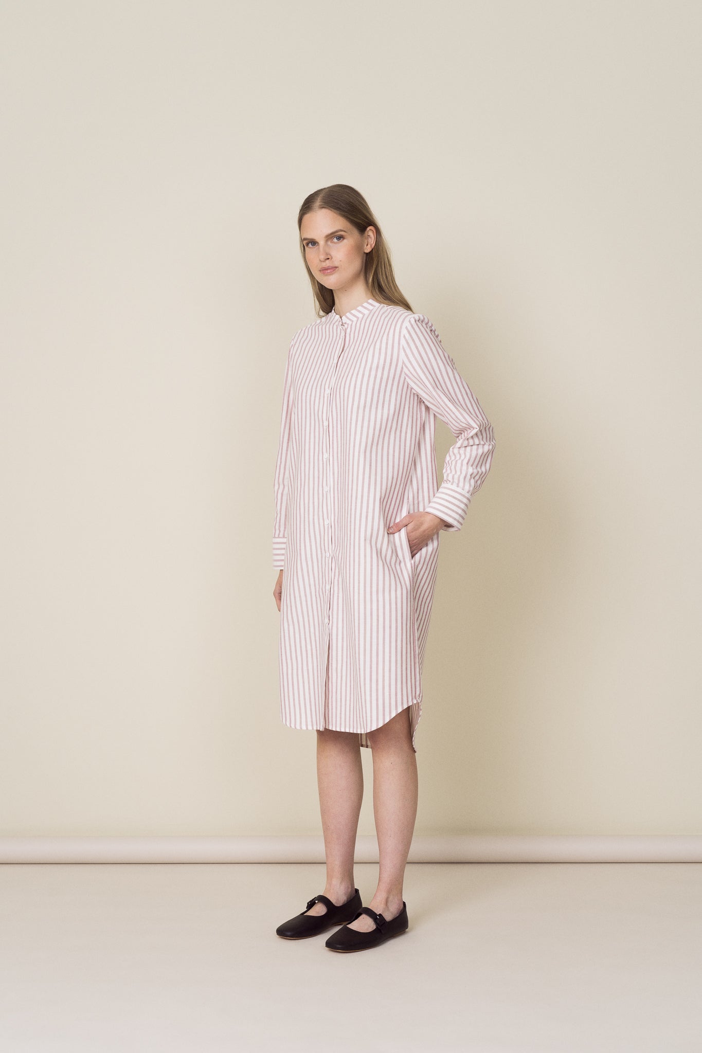 COLLARLESS OXFORD COTTON SHIRT DRESS