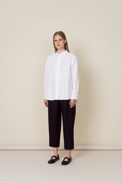 PLEATED LINEN TROUSERS