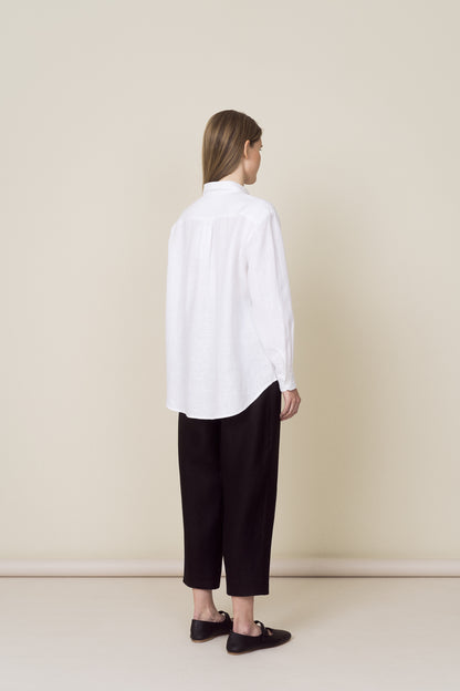 PLEATED LINEN TROUSERS