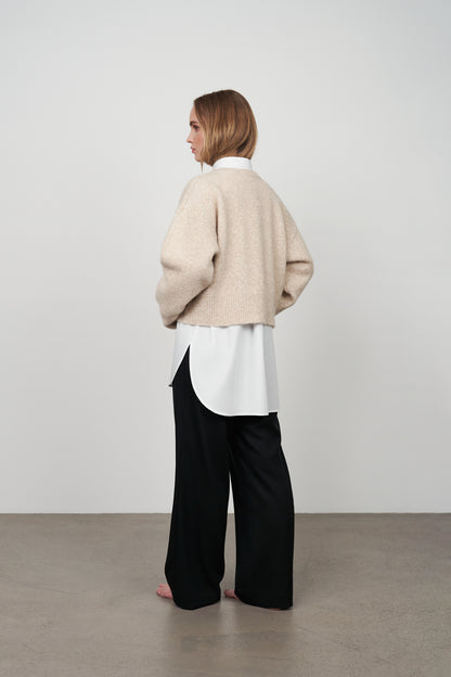 PLEATED BLACK STRAIGHT-LEG TROUSERS