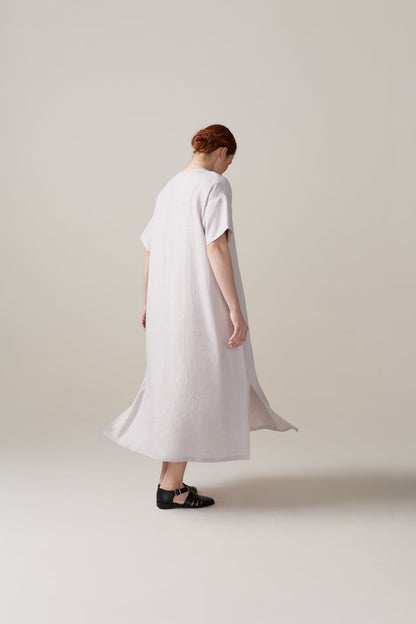V-NECK LINEN DRESS